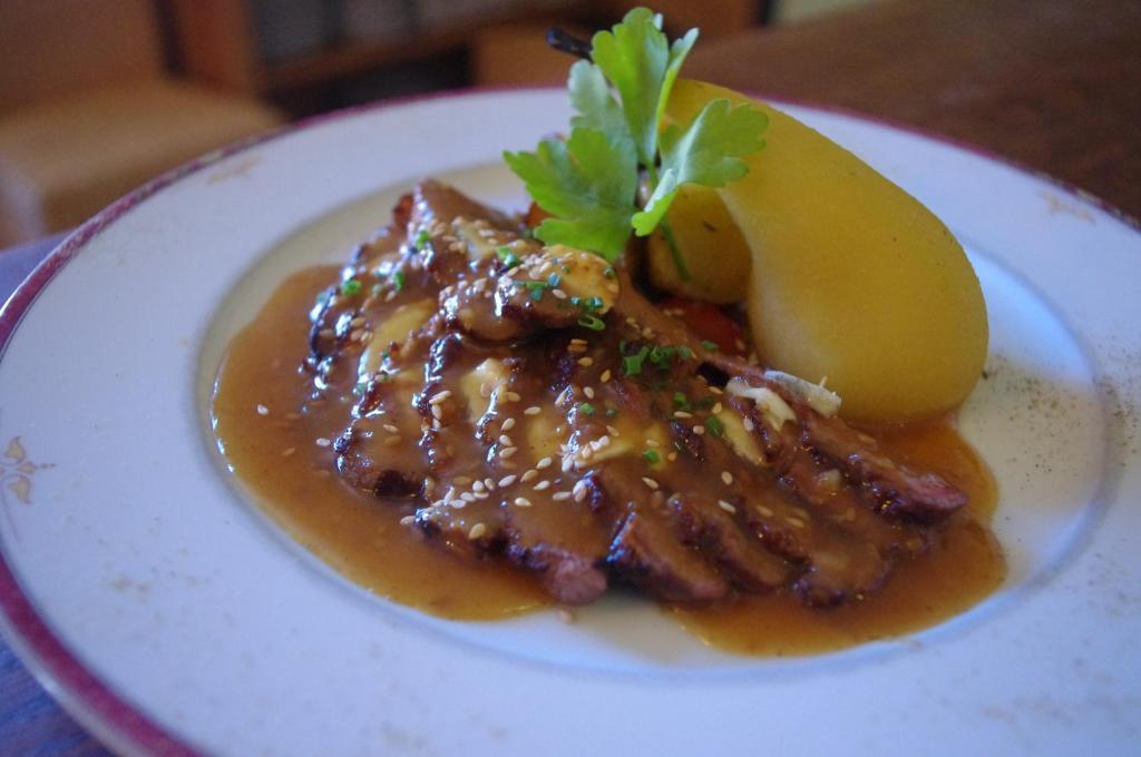 Logis-Hotel Restaurant Auberge Les Vallees Du Perche Vichères Kültér fotó