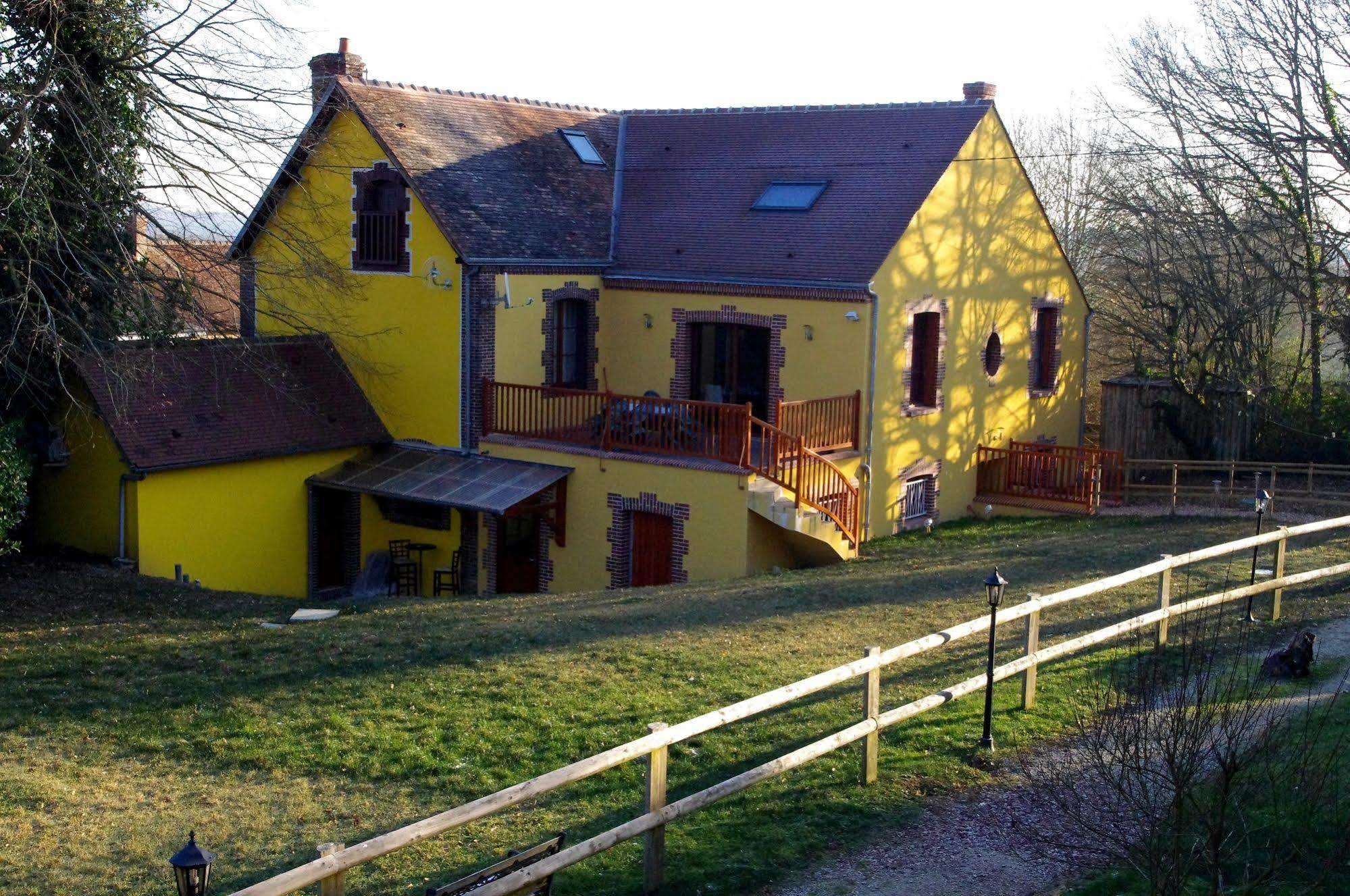 Logis-Hotel Restaurant Auberge Les Vallees Du Perche Vichères Kültér fotó