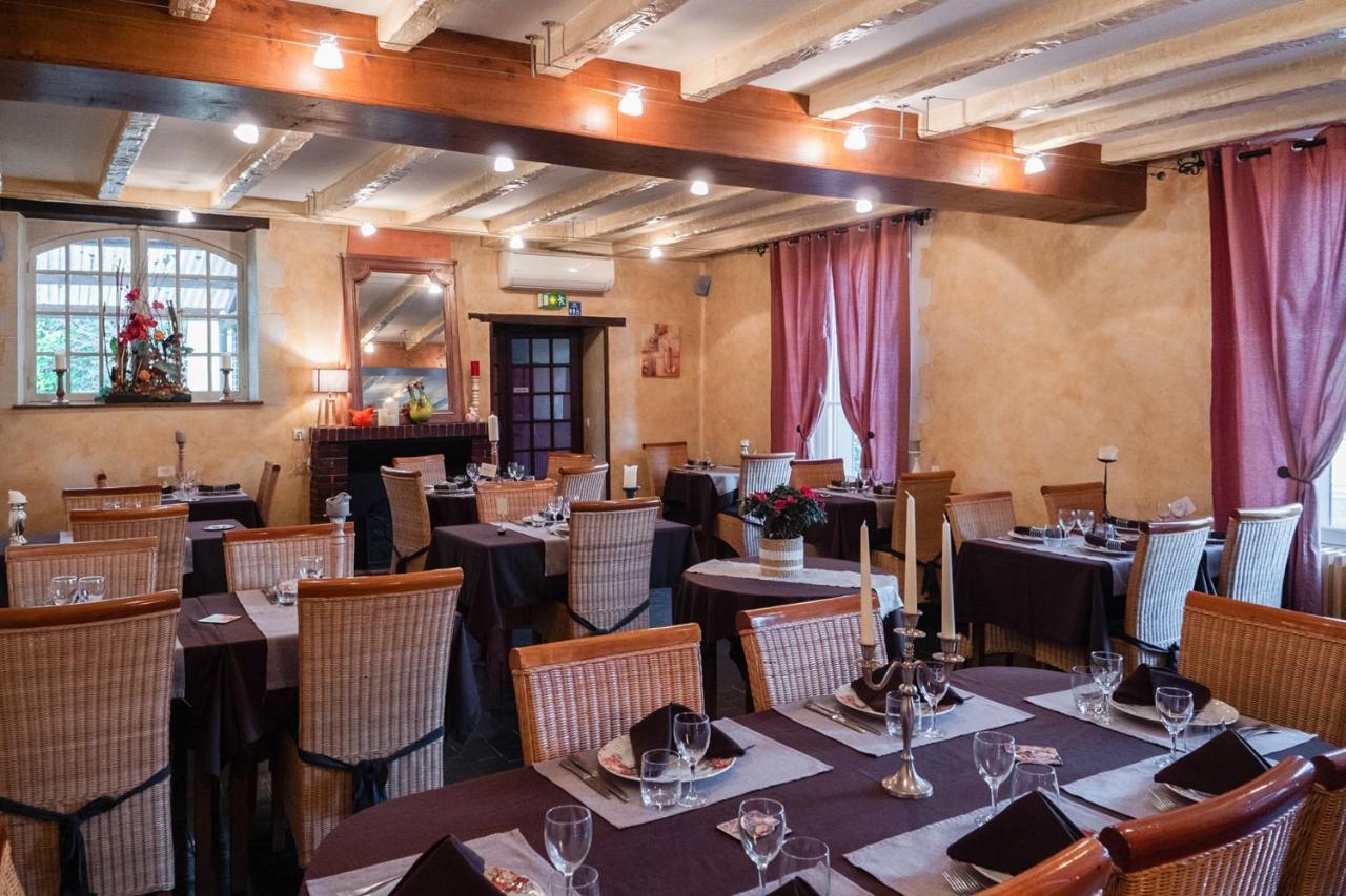Logis-Hotel Restaurant Auberge Les Vallees Du Perche Vichères Kültér fotó